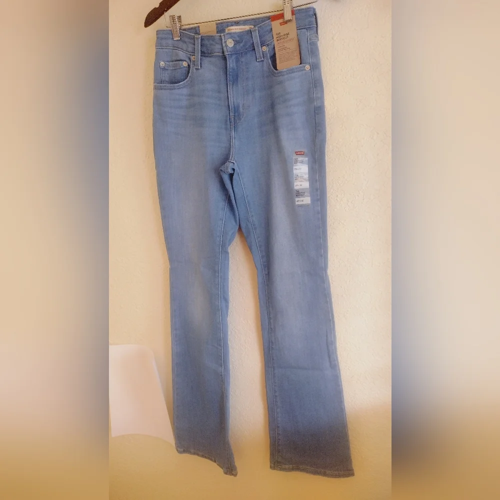 Levi's 725 High Rise Boot cut Denim Jeans - Picture 6 of 9